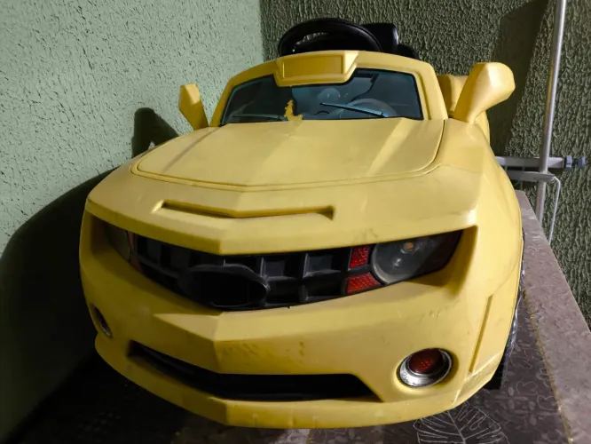 Camaro Amarelo bandeirantes carrinho elétrico