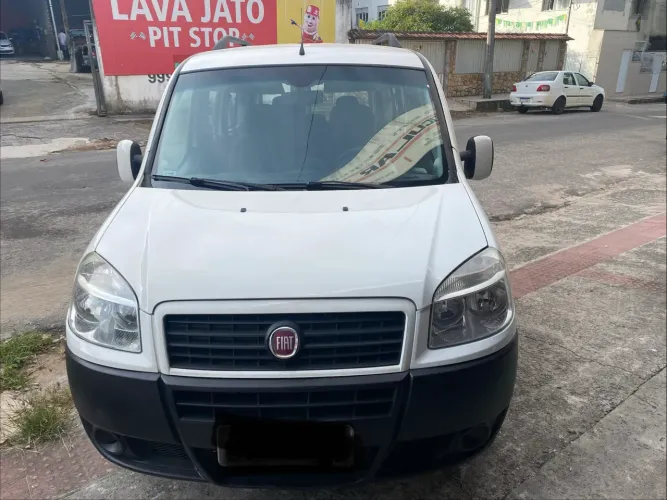Fiat Doblo Essence 1.8 Flex 16V 5P 2014