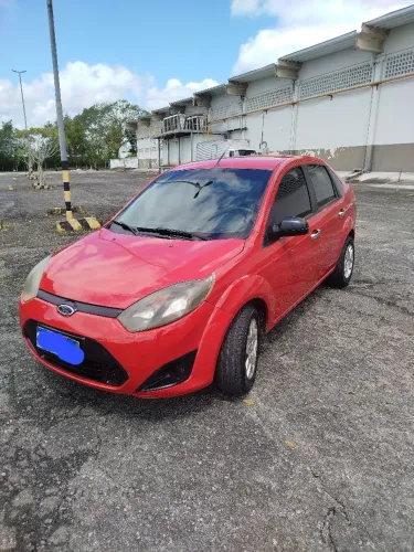 Ford Fiesta Sedan 1.0 8V Flex 4P 2012