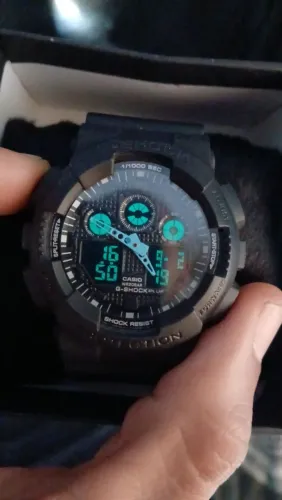 Relógio G-Shock GA-100 A prova d'água