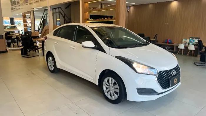 Hyundai HB20S C.plus/c.style1.0 Flex 12V Mec. 4P 2019