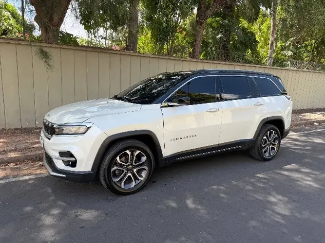 Jeep Commander Limited T270 1.3 TB Flex AUT 2022