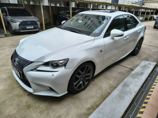 Lexus IS-250 F Sport 2.5 24V 208cv Aut. 2014