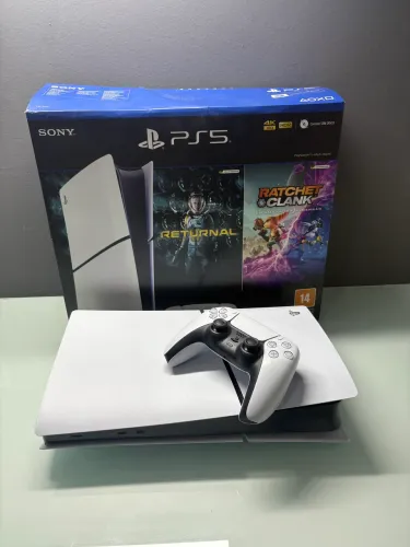 3 Meses de uso - PS5 slim digital 1TB