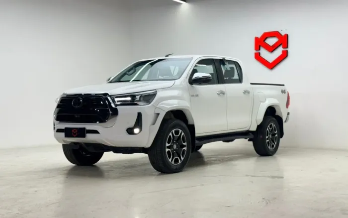 Toyota Hilux CD SRX 4X4 2.8 TDI 16V Diesel Aut. 2024