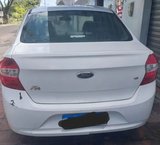 Ford KA+ Sedan 1.5 SEL 16V Flex 4P 2015
