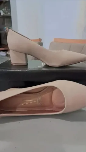 Sapato Vizzano bege