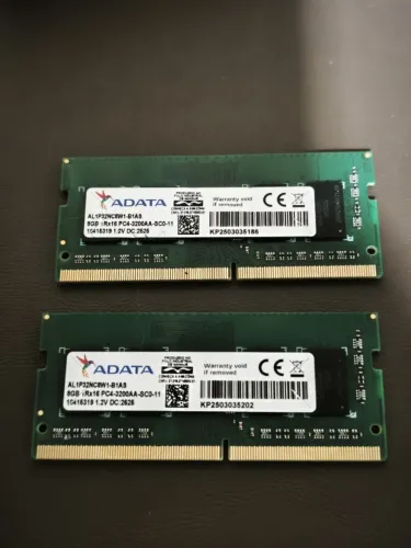 Memória ADATA 8GB 3200Mhz DDR4 (cada)