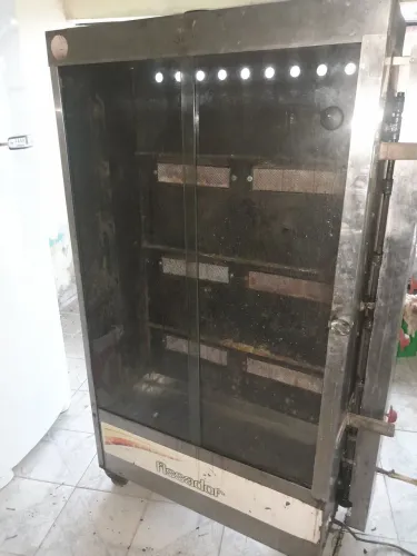 Maquina de assar frango *