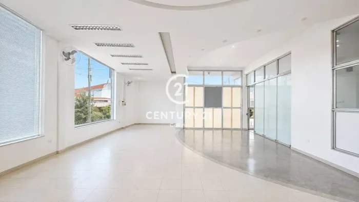 Ponto comercial para alugar no centro de Botucatu SP