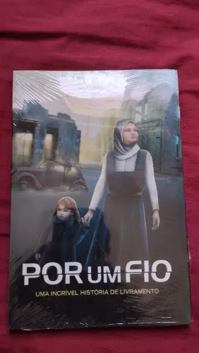 Livro Por Um Fio - Alla Czerkasu (Novo e Lacrado)