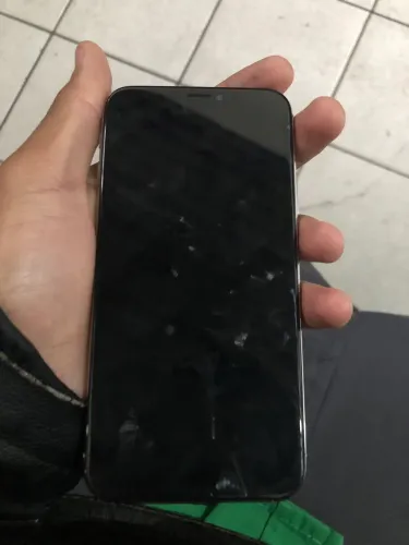 iPhone X