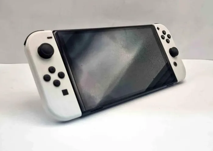 NINTENDO SWITCH OLED BLOQUEADO.