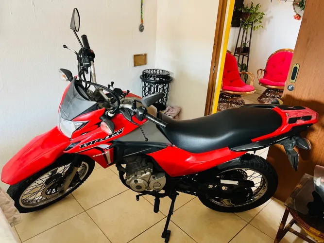 Honda bros 160 2023