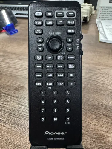 Controle pioneer seminovissimo p dvd cd tv linha automotivo na promoção 