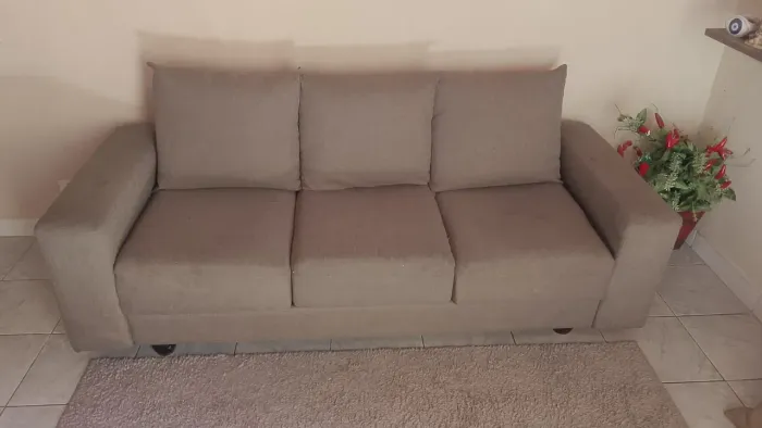 Estou vendendo esse sofá