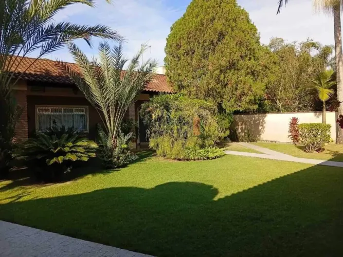 Casa para Locação do Residencial Eldorado com 05 quartos