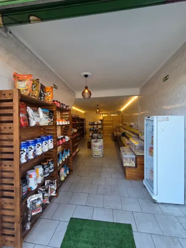 Vendo loja completa de produtos naturais.