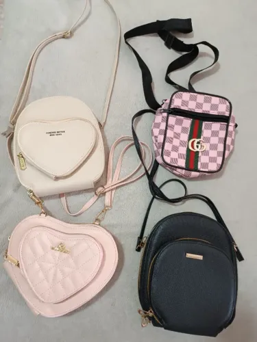 4 Bolsas menina
