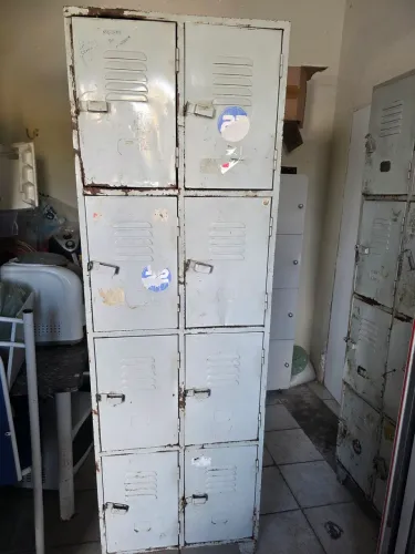 Armário de aço pra funcionários