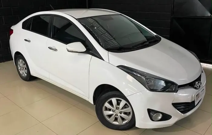 Hyundai HB20S C.style/c.plus1.6 Flex 16V Aut. 4P 2015