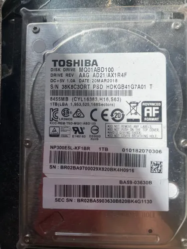 Adata 480 .Ssd Disco rígido Toshiba 1 T