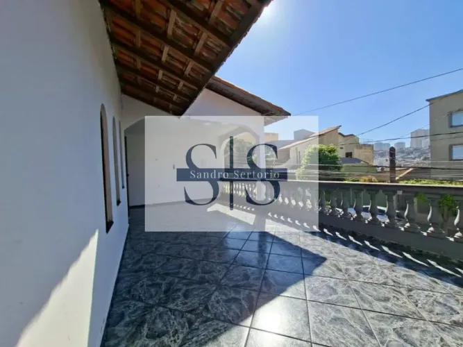 Sobrado para locação 3 quartos, Nova Gerty - São Caetano