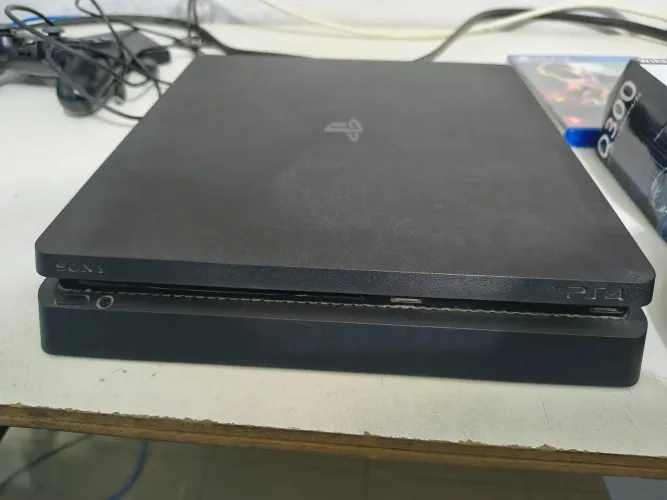 Console Sony Playstation 4 Slim 500gb