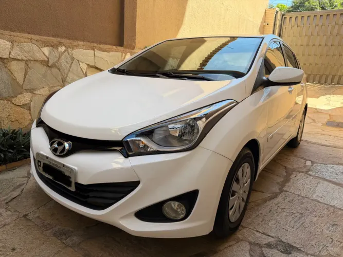 Hyundai HB20S C.plus/c.style 1.6 Flex 16V Mec.4p 2015