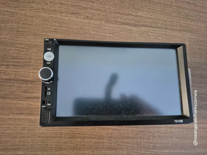 Central Multimídia 7010B (MP5 Player 2DIN de 7 polegadas) 