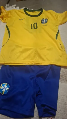 Conjunto infantil  brasil 