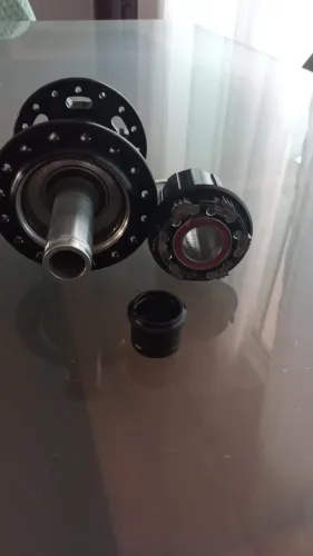 CUBO TANKE TH490 TRASEIRO COM CATRACA DE 6 VELOCIDADES