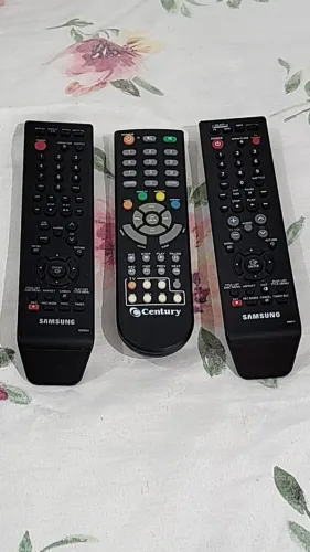 Kit 3 Controles Remotos 