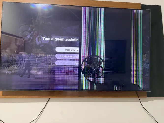 Tv  samsung CU7700 55 polegadas( para retirar peças)