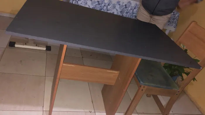 Mesa de MDF