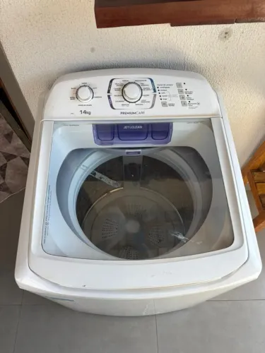 Máquina de Lavar 14kg Electrolux - Turbo Economia + Jet&Clean
