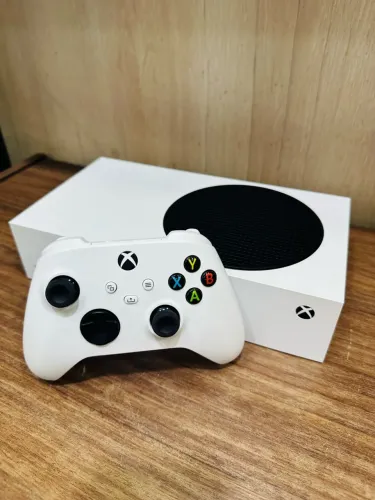 Xbox Séries S | Nova Geração | Seminovo 1 ano garantia 