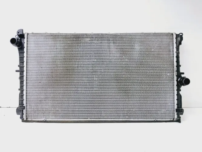 Radiador Água Bmw X1 1.5 Turbo 2023 9846866