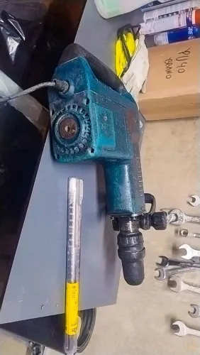 Bosch GSH 11 E Professional - Martelete 11kg 220V