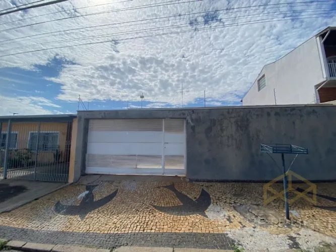 Casa com 3 dormitórios à venda, 131 m² por R$ 620.000,00 - Vila Lemos - Campinas/SP