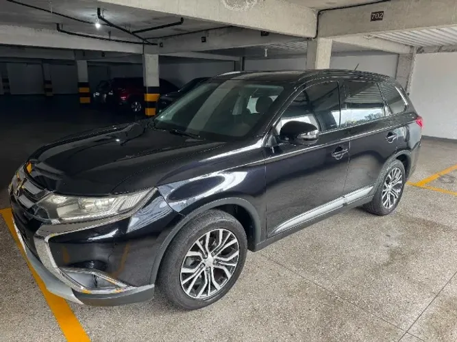 Mitsubishi Outlander 2.0 16V 160cv Aut. 2016