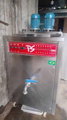 VENDO BARATO PASTEURIZADORA E PRODUTORA DE SORVETES POLO SUL