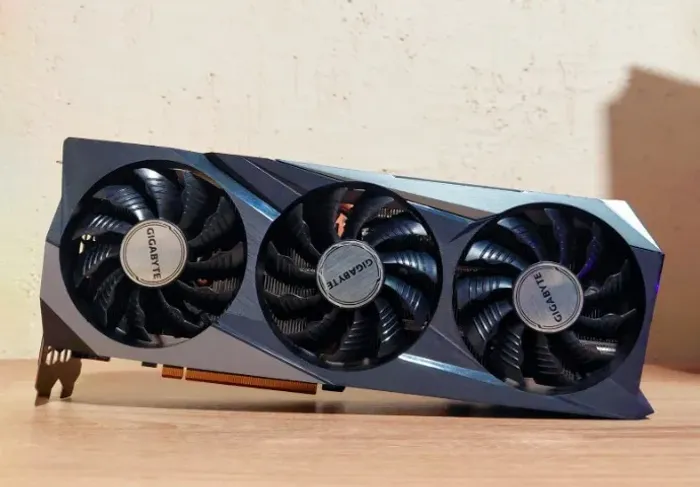 AMD Radeon RX 6800XT 16GB GIGABYTE - Seminova sem caixa