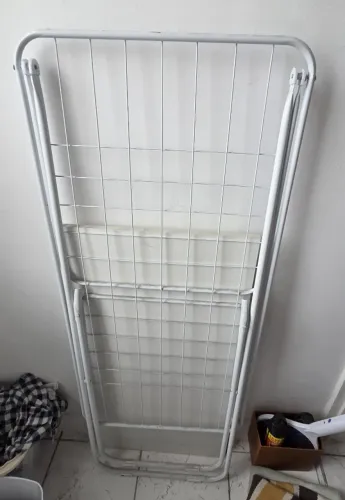 VARAL DE PISO BRANCO - DOBRÁVEL RETRÁTIL