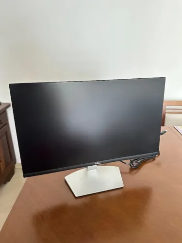 Monitor Dell de 23.8" S2421HN