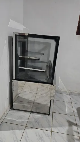 Vitrine aquecida (iglu)