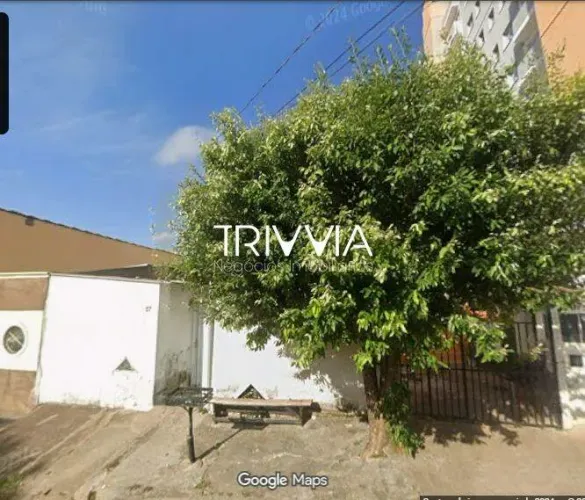 Lote á Venda no Santa Mônica