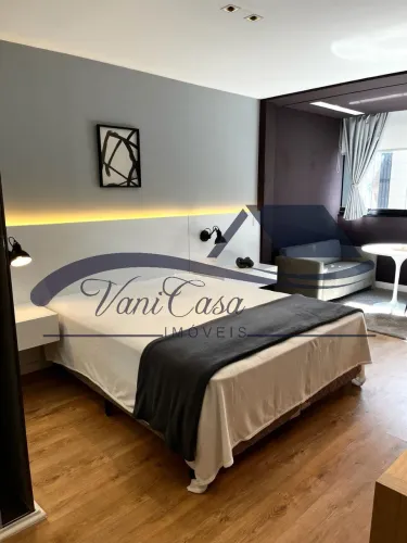 Apartamento/Studio à Venda, Vila Olímpia - São Paulo
