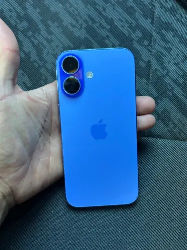 iPhone 16