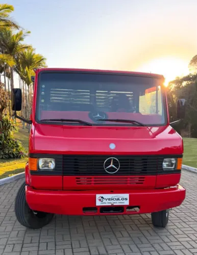 vendo Mercedes 710
